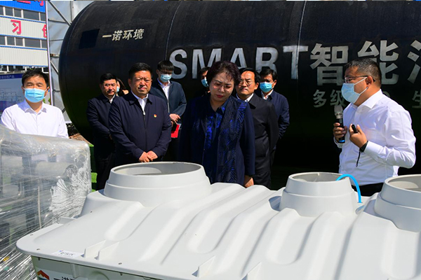 朝陽市新任市委書記張淑萍及調(diào)研組領(lǐng)導(dǎo)蒞臨一諾環(huán)保產(chǎn)業(yè)園考察調(diào)研工作 朝陽市新任市委書記張淑萍及調(diào)研組領(lǐng)導(dǎo)蒞臨一諾環(huán)保產(chǎn)業(yè)園考察調(diào)研工作